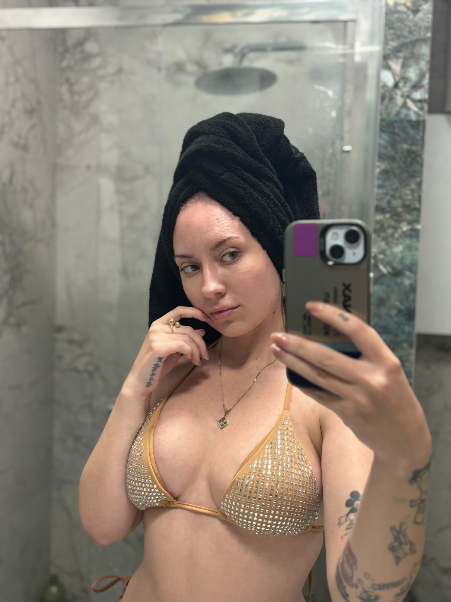 Nude girl KateV in Donetsk