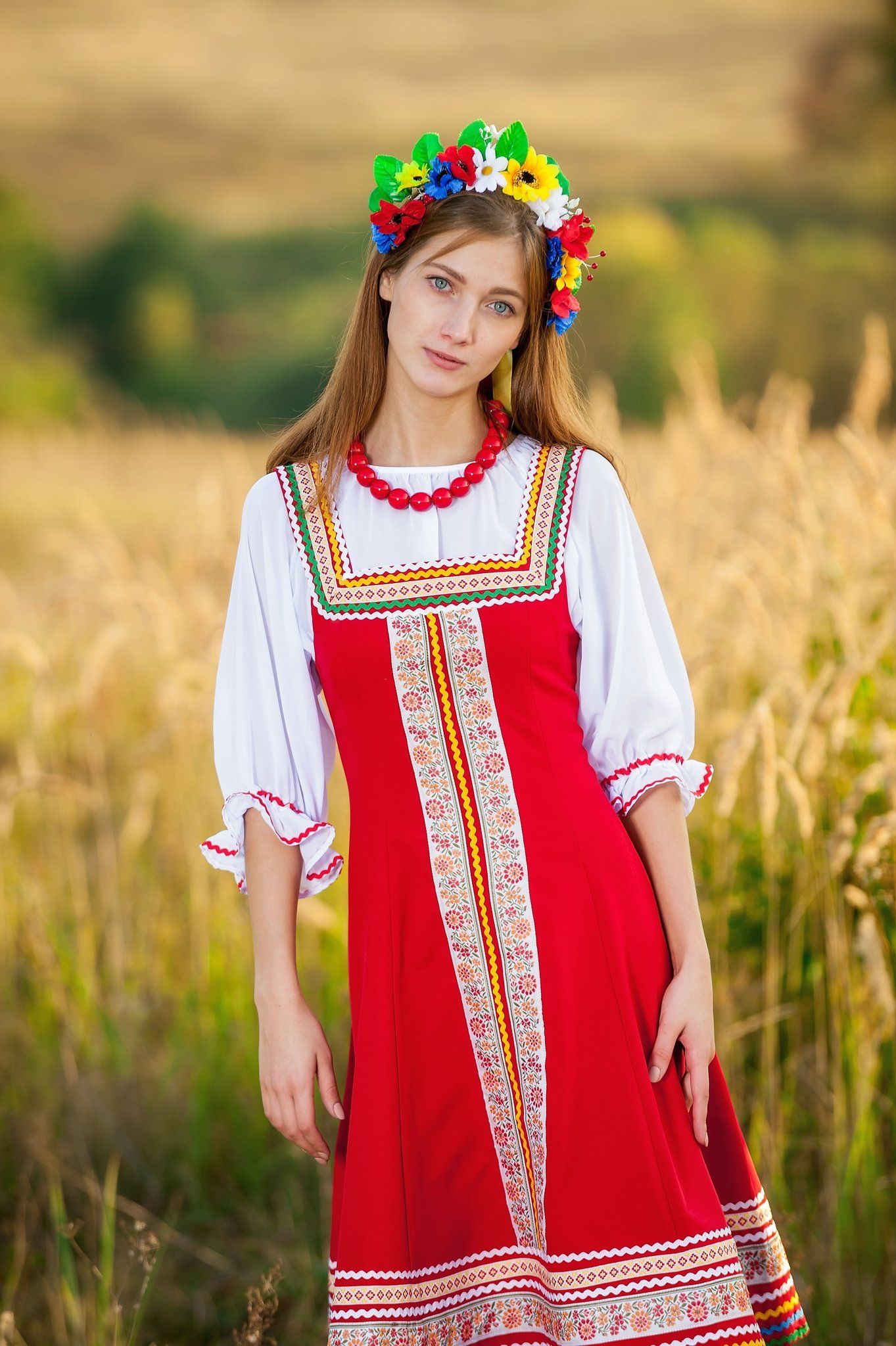 Women in Slavic costumes in Donetsk